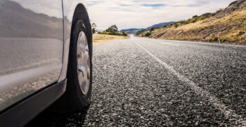 Qué hacer si se te revienta una rueda